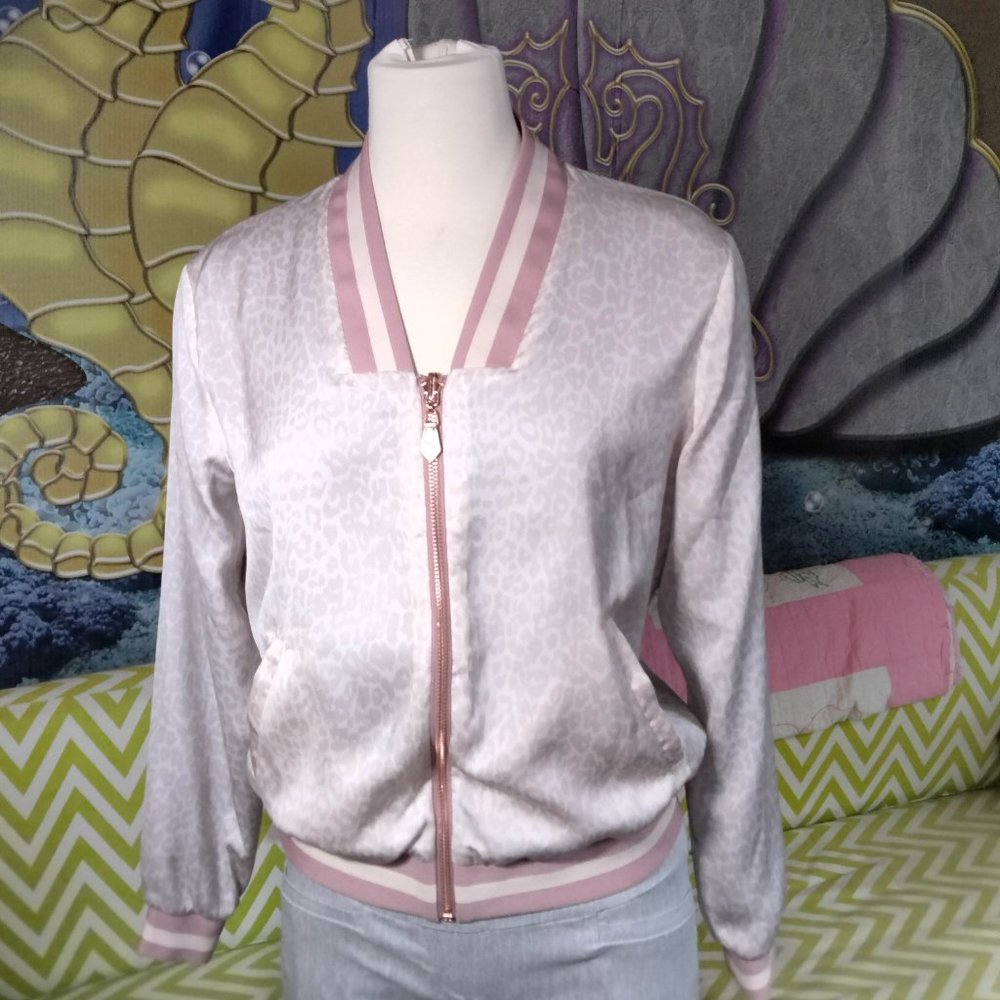 Stella & Dot Reversible Bomber Jacket - Blush Pink Lavender Cheetah Print Small